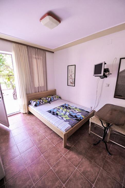 Vila Mila Петровац Экстерьер фото