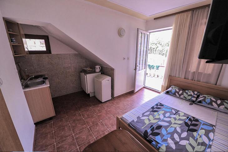 Vila Mila Петровац Экстерьер фото