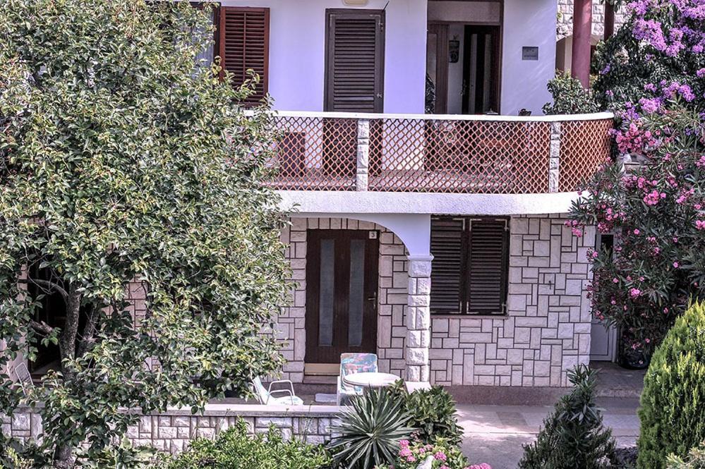 Vila Mila Петровац Экстерьер фото